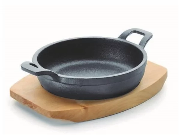 Pannetje gietijzer rond op plank D160mm 470ml